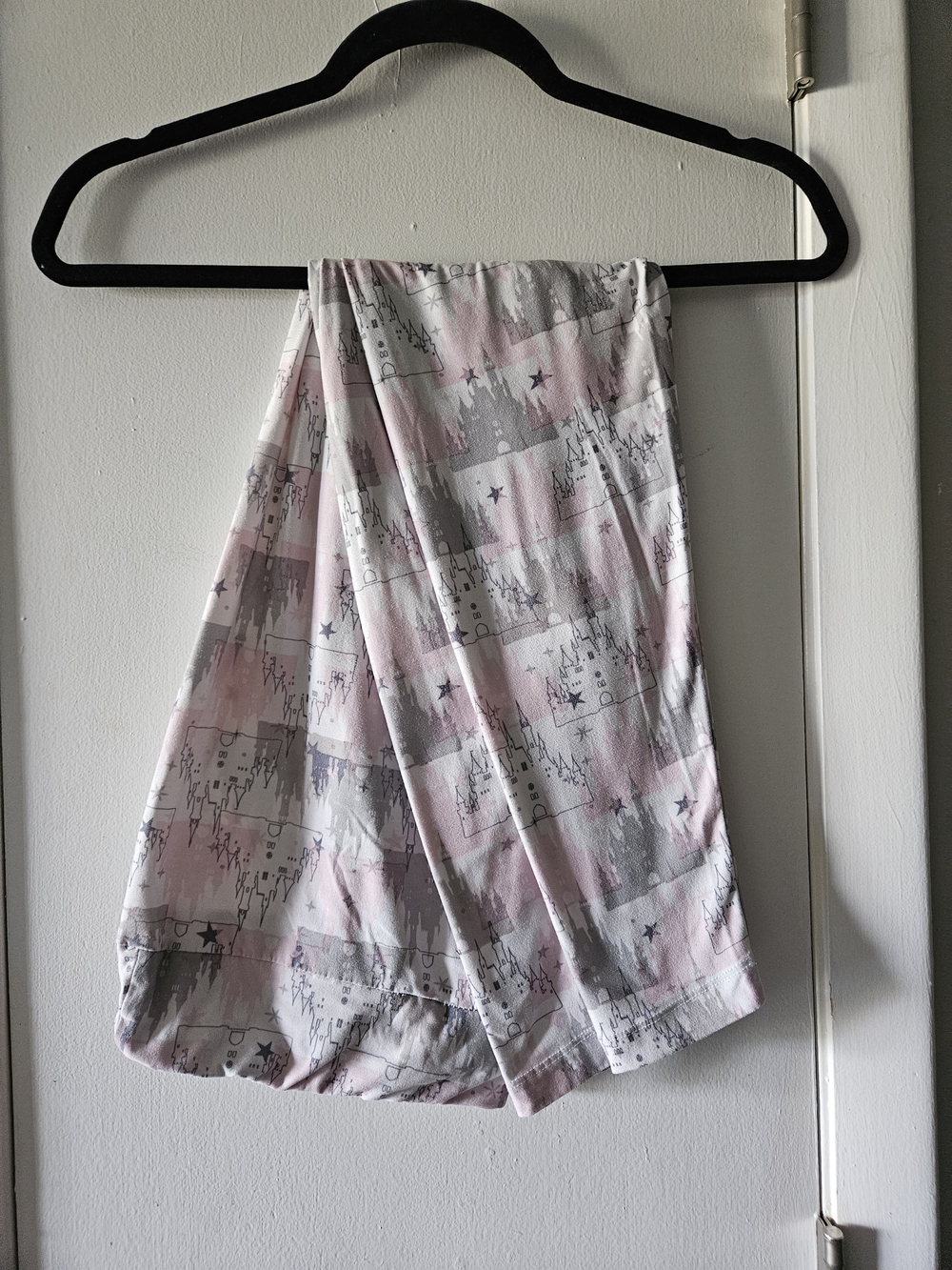 Disney Parks Pink and Gray Cinderella Castle Print Leggings Womens M